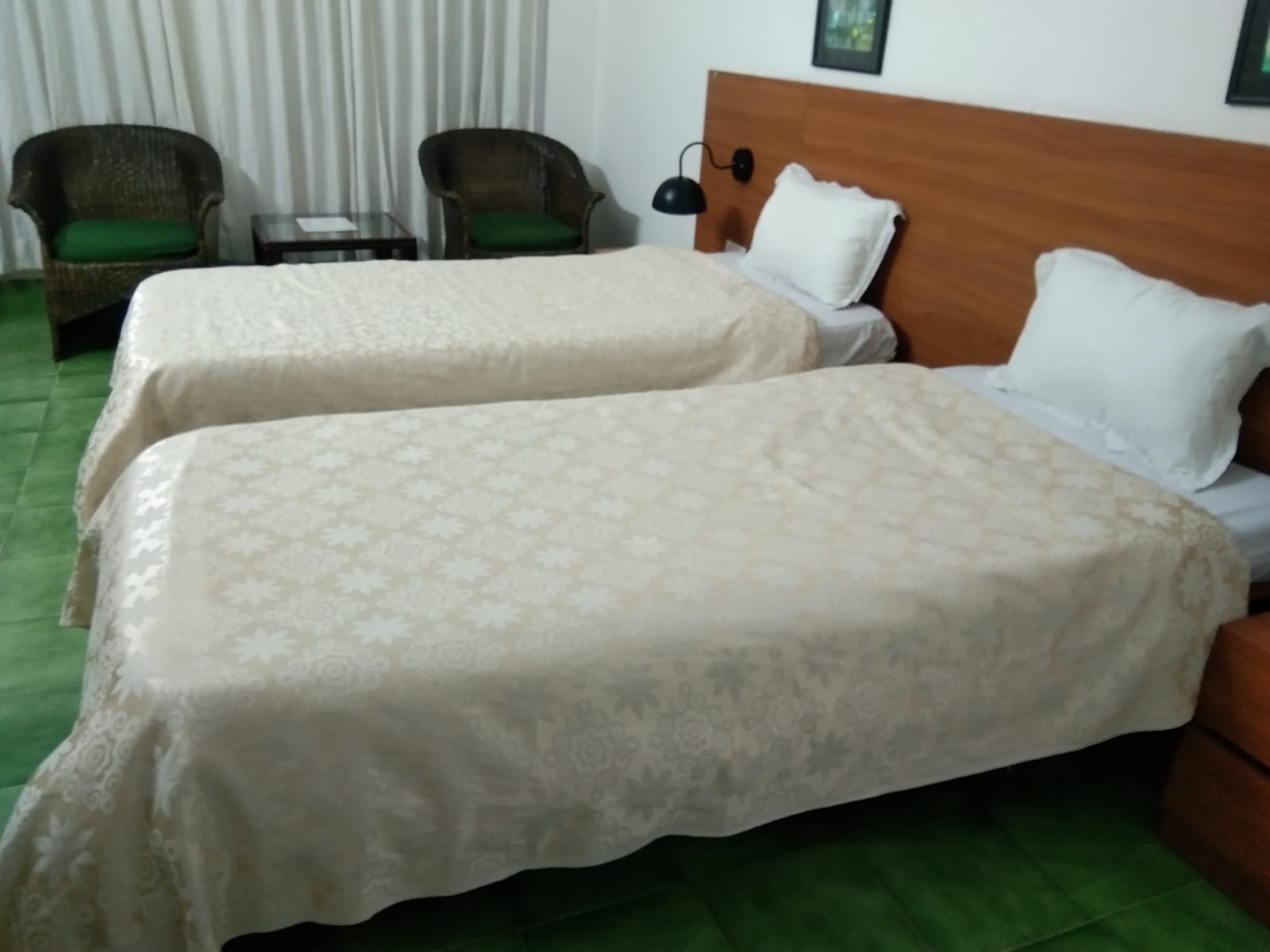 Bon Habi Resort twin room